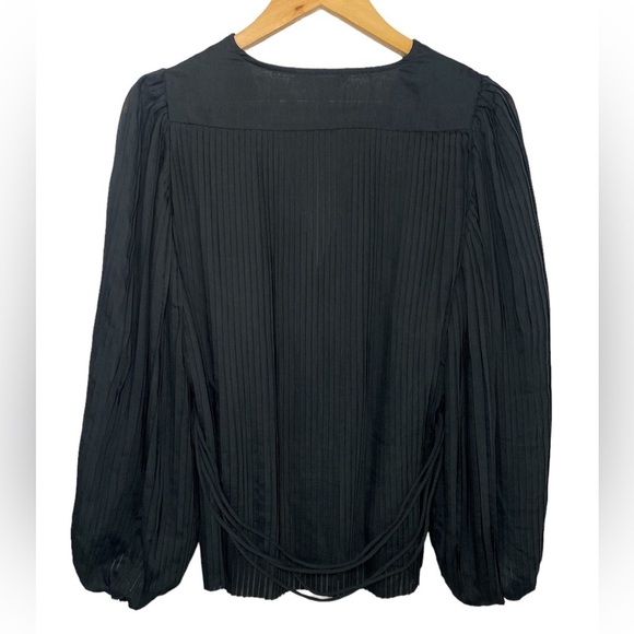 NWOT BANANA REPUBLIC PLEATED BLOUSE WOMEN‘S SIZE M - Picture 3 of 10